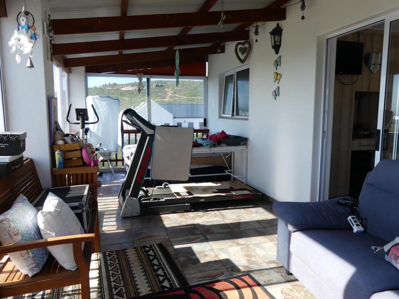 3 Bedroom Property for Sale in Harbour Lights Western Cape